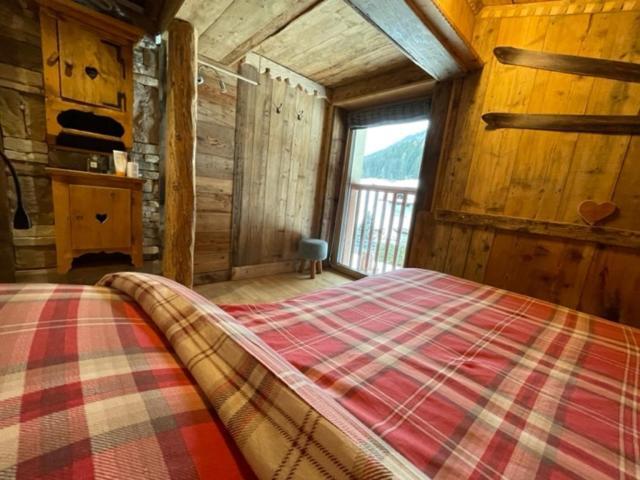 Calore Di Una Casa Di Montagna Кампителло-ди-Фасса Экстерьер фото